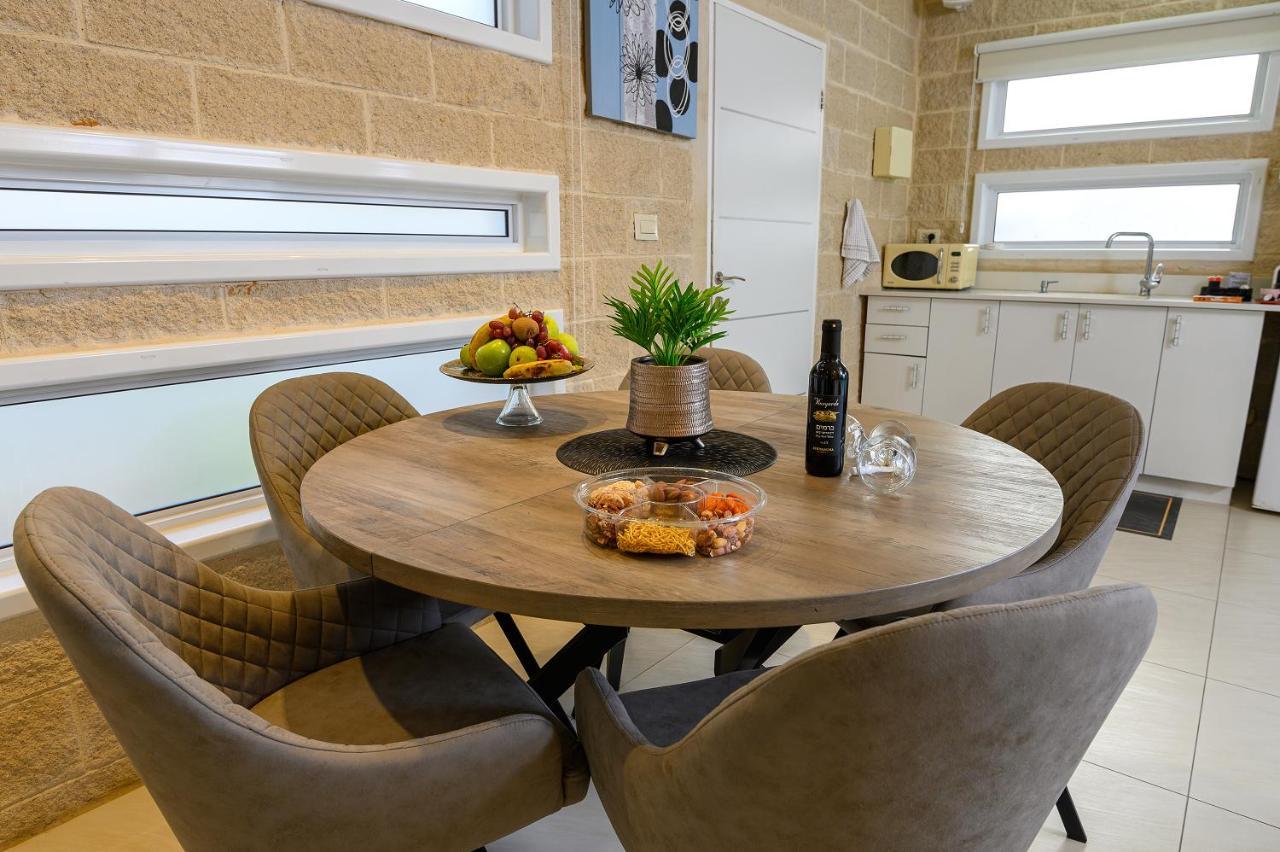 Villa אחוזת מיא - סוויטות בוטיק על המים Goren Exterior foto